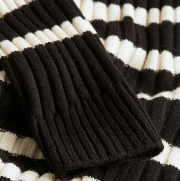 Sweater dress - Picture 5 of 6